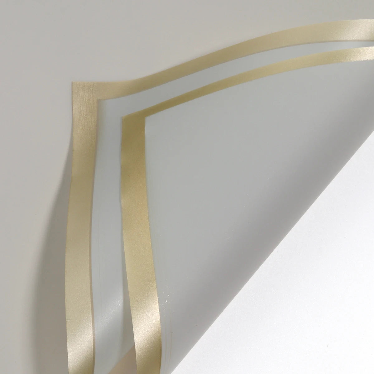 Waterproof Wrapping Paper With Golden Border - x20 Sheets